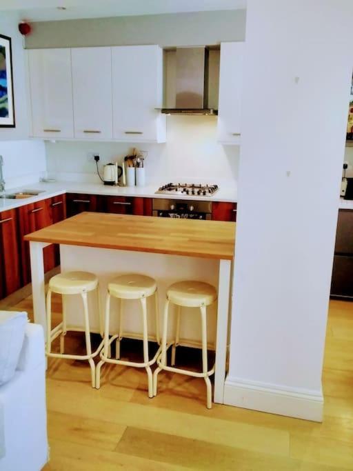 Apartamento Superior 5* Kensington, London Flat + Free Wi-Fi Exterior foto