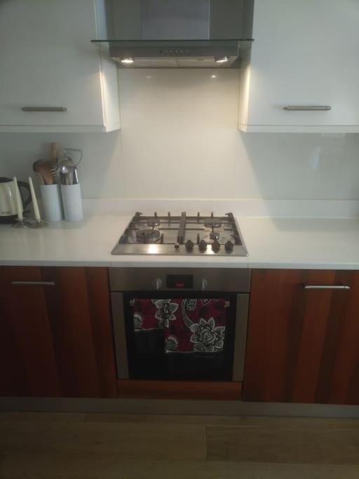 Apartamento Superior 5* Kensington, London Flat + Free Wi-Fi Exterior foto